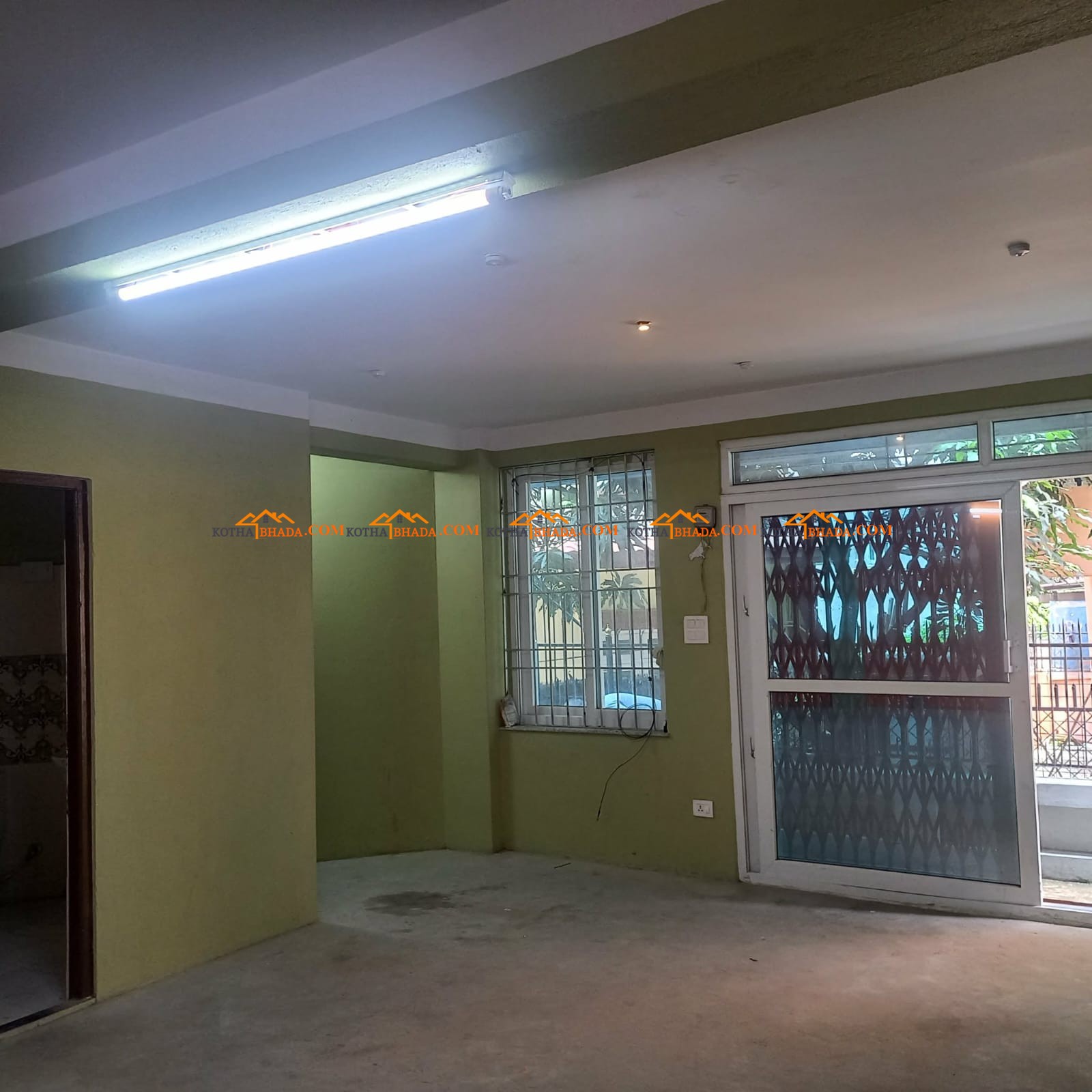 Godown space for rent in Kalanki